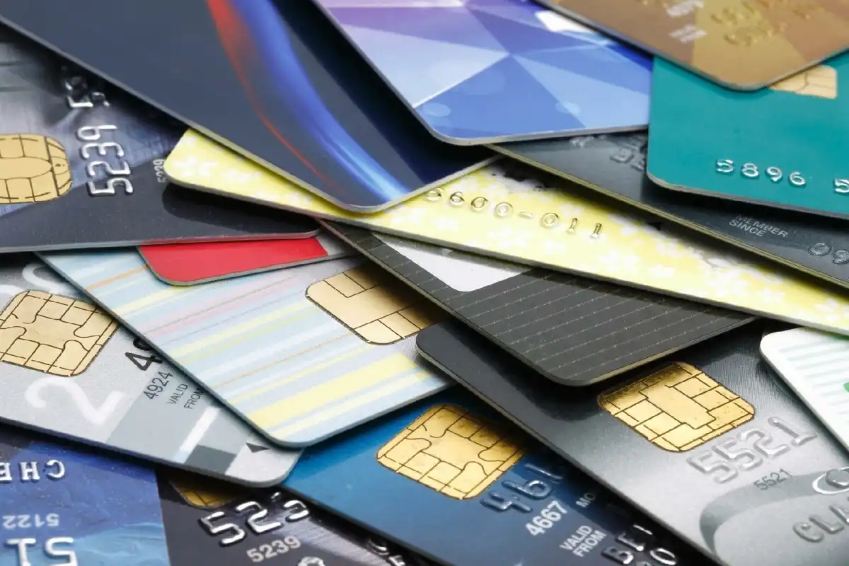 Em julho, consumidor poderá transferir a dívida do cartão de crédito para melhores condições de renegociações