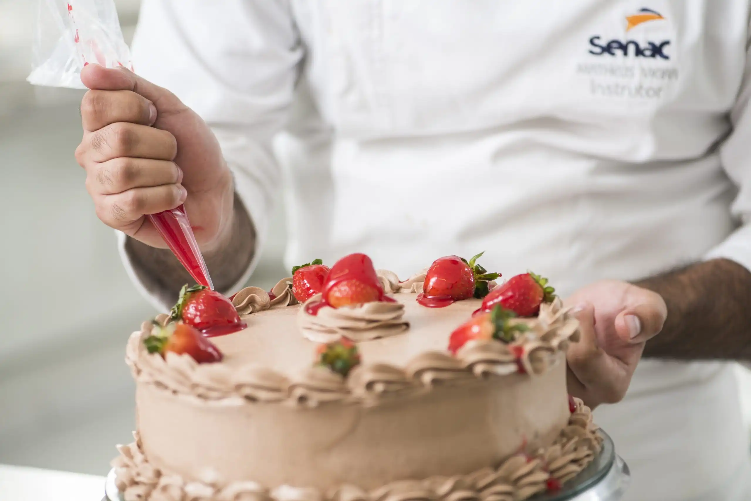 Curso gratuito de Bolos e Tortas abre 20 vagas nesta sexta (07)