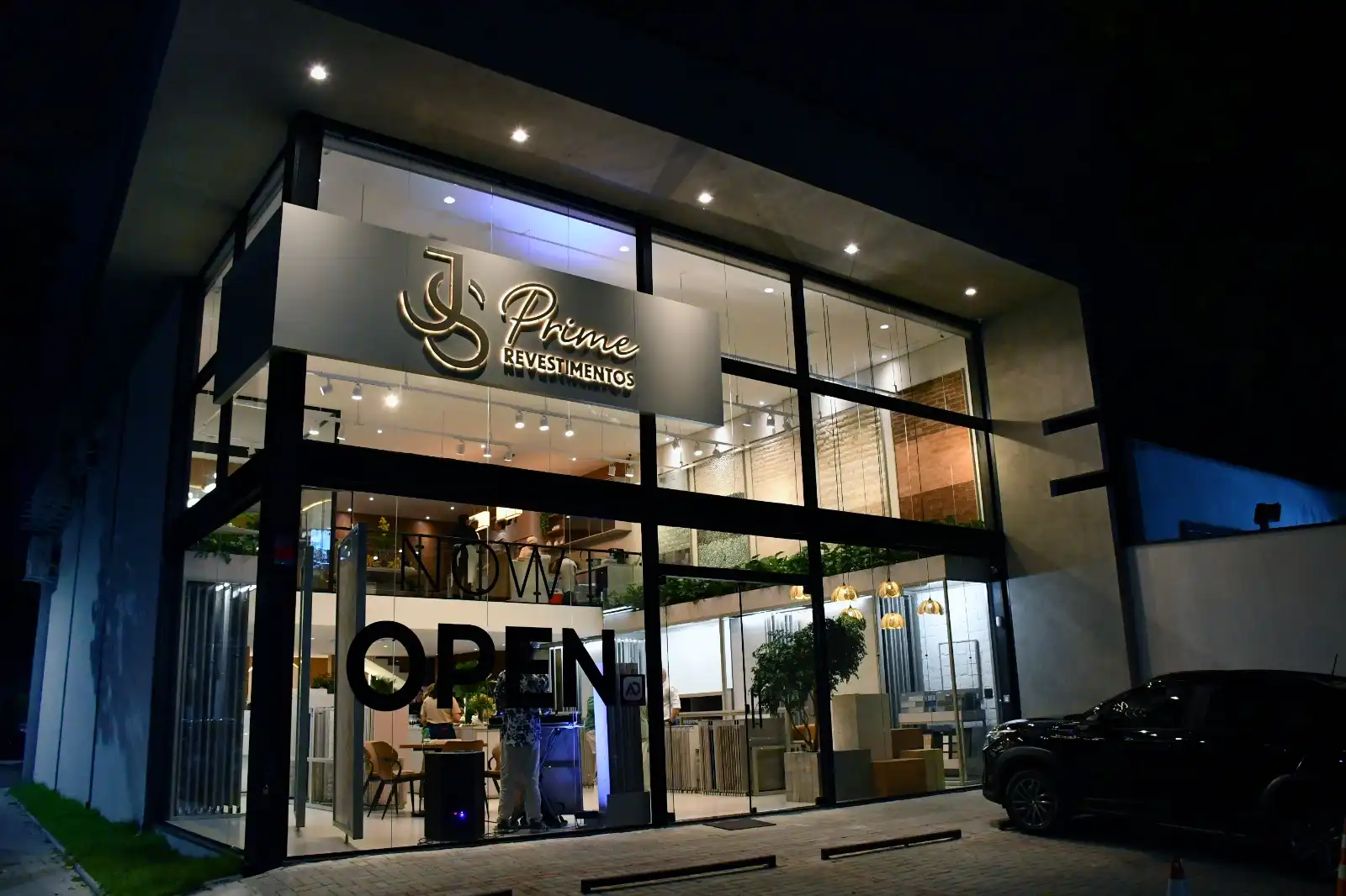 JS Prime Revestimentos inaugura em São José dos Campos