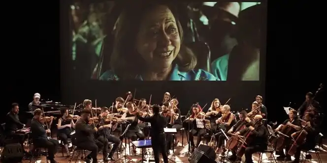 Sesc São José exibe gratuitamente o filme Central do Brasil com orquestra