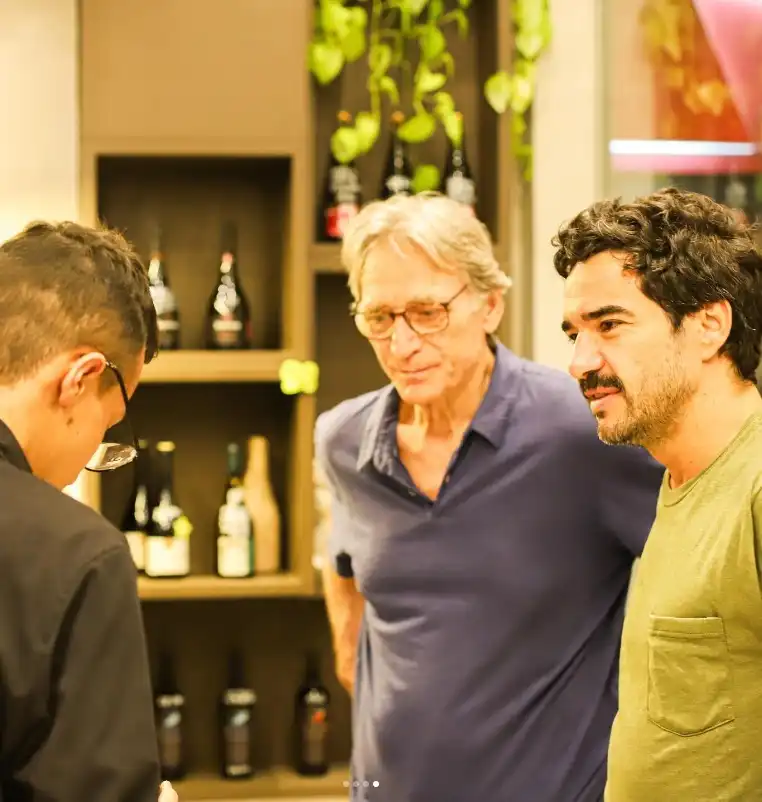 De Vera Holtz a Caio Blat: conheça a loja de vinhos frequentada por artistas em São José
