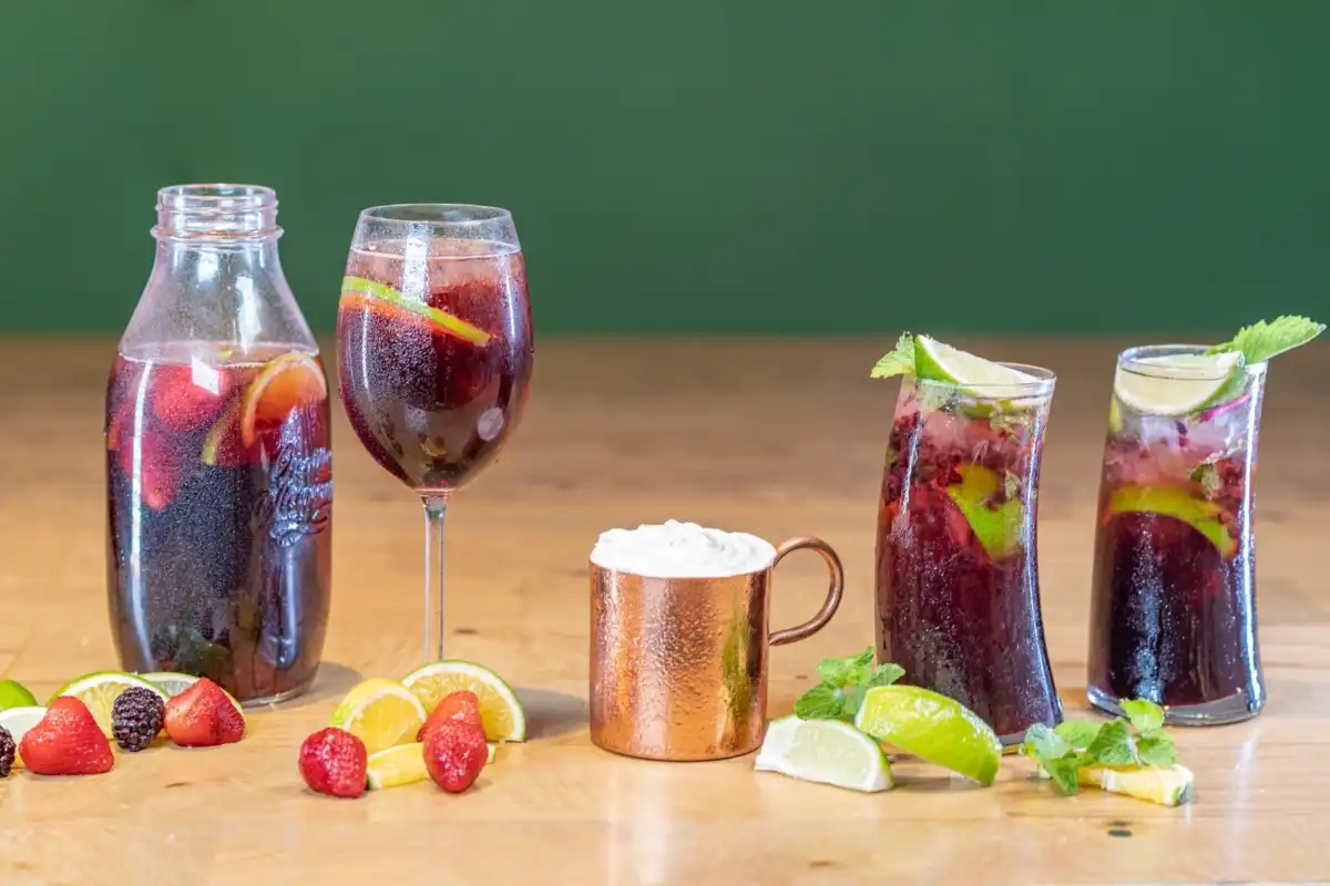 Drinks com toque de Itália? Happy Hour no Abbraccio oferece 50% de desconto em bebidas selecionadas