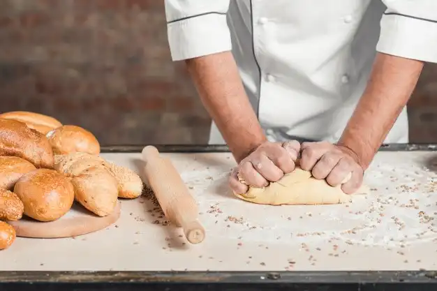 Jacareí tem vagas abertas para cursos profissionalizantes nas áreas de gastronomia e beleza