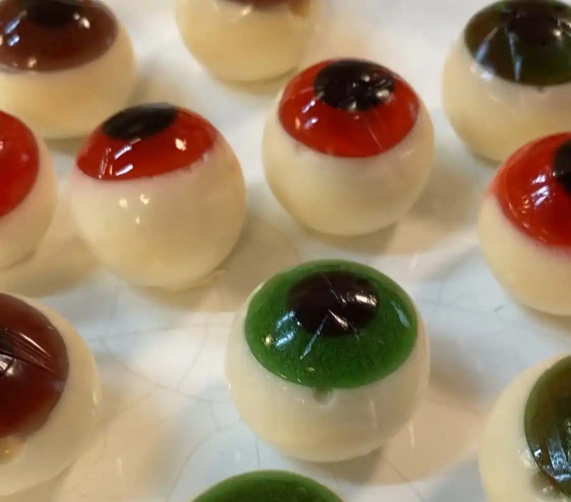 Halloween: aprenda a fazer uma receita de olhos de gelatina