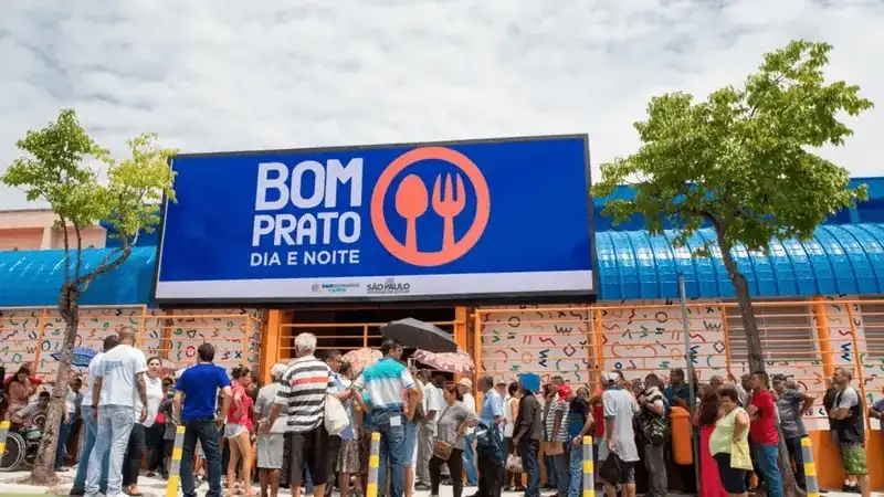 Unidades Bom Prato servirão almoço especial de São João nesta sexta (21)