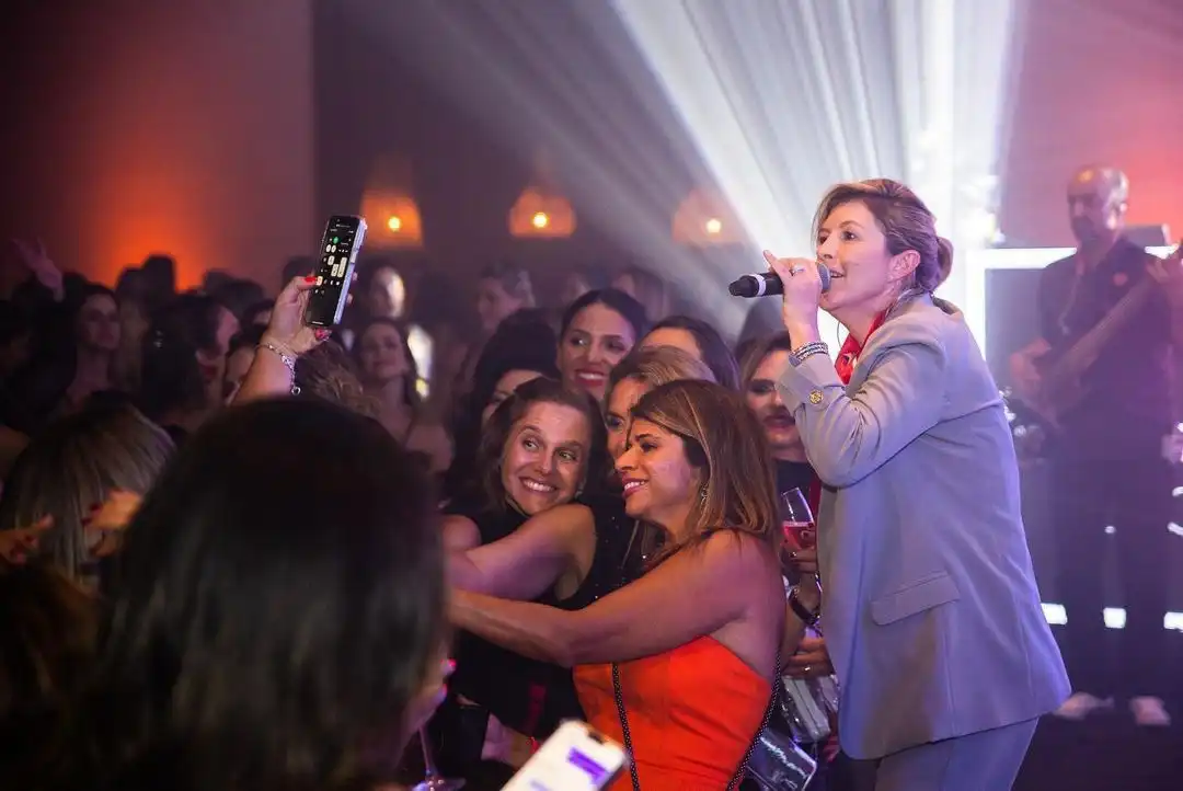 Festa Viva La Vida reúne mais de 350 Mulheres, na última sexta-feira, no Espaço Casa Vista, em São José dos Campos