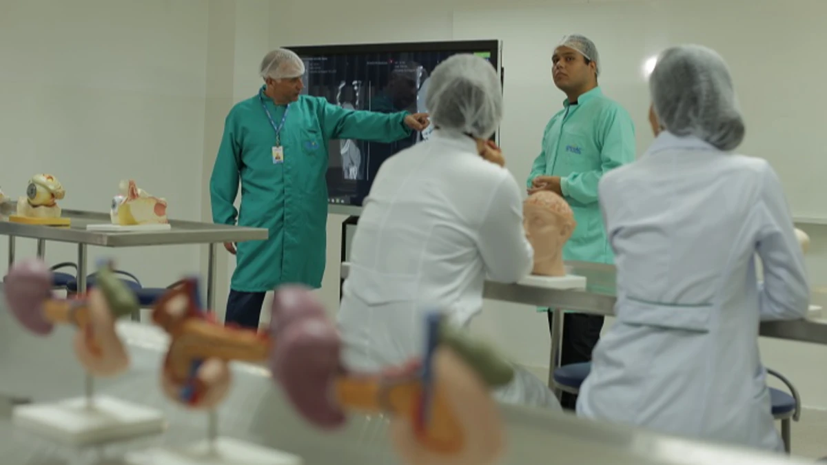 “OAB da medicina”: Congresso aprova exame obrigatório para exercer a profissão