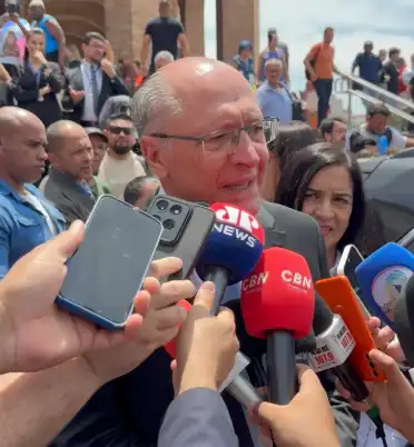 Durante entrevista, Alckmin diz que “há muita possibilidade de parceria entre Brasil e Estados Unidos”