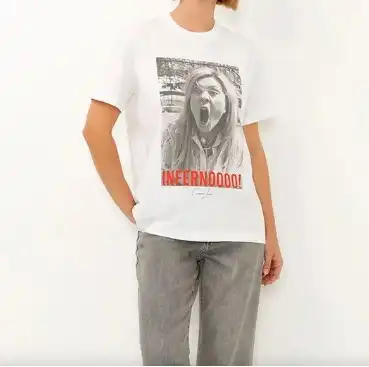 C&amp;A lança coleção de camisetas com estampas de vilãs icônicas das novelas brasileiras