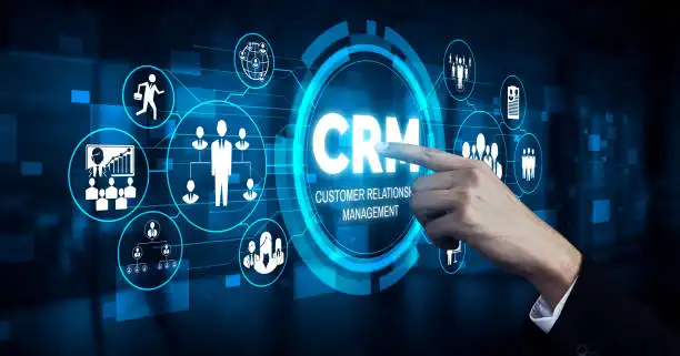 Transformação digital e a influência do CRM: entenda como o setor revoluciona a gestão de relacionamento com o cliente