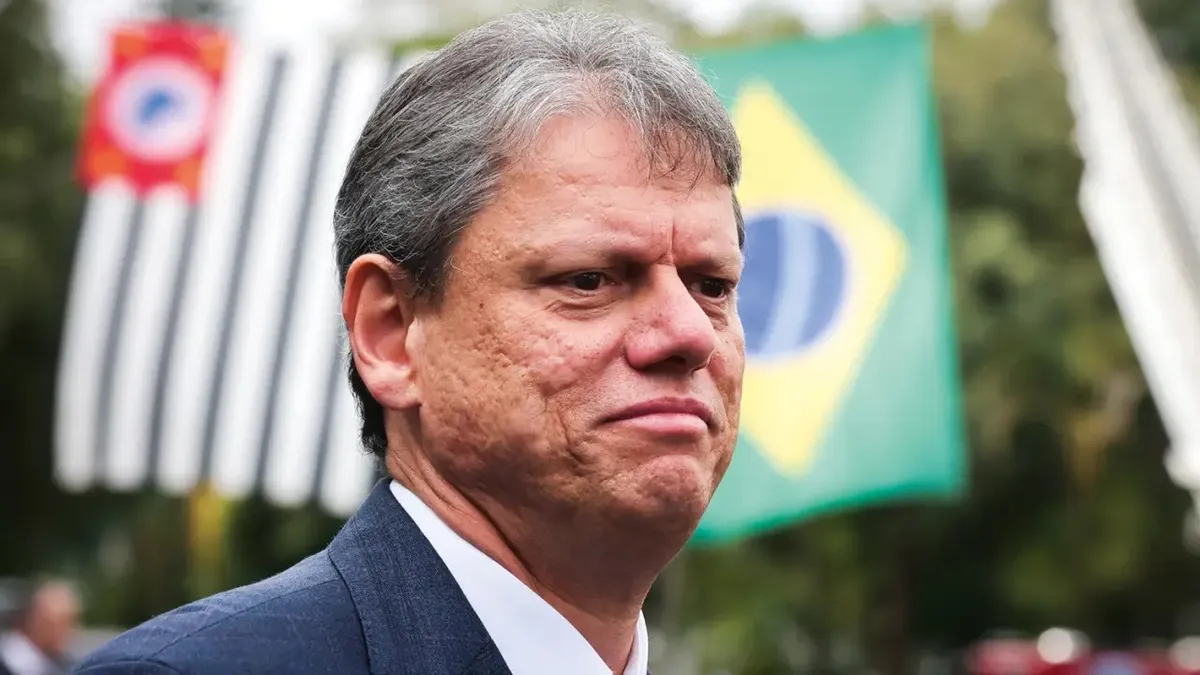 Governo de SP anuncia medidas emergenciais após tempestades