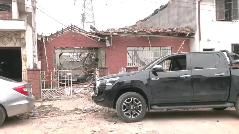 Morador da casa que explodiu em SP já foi investigado por soltar balão em São José 
