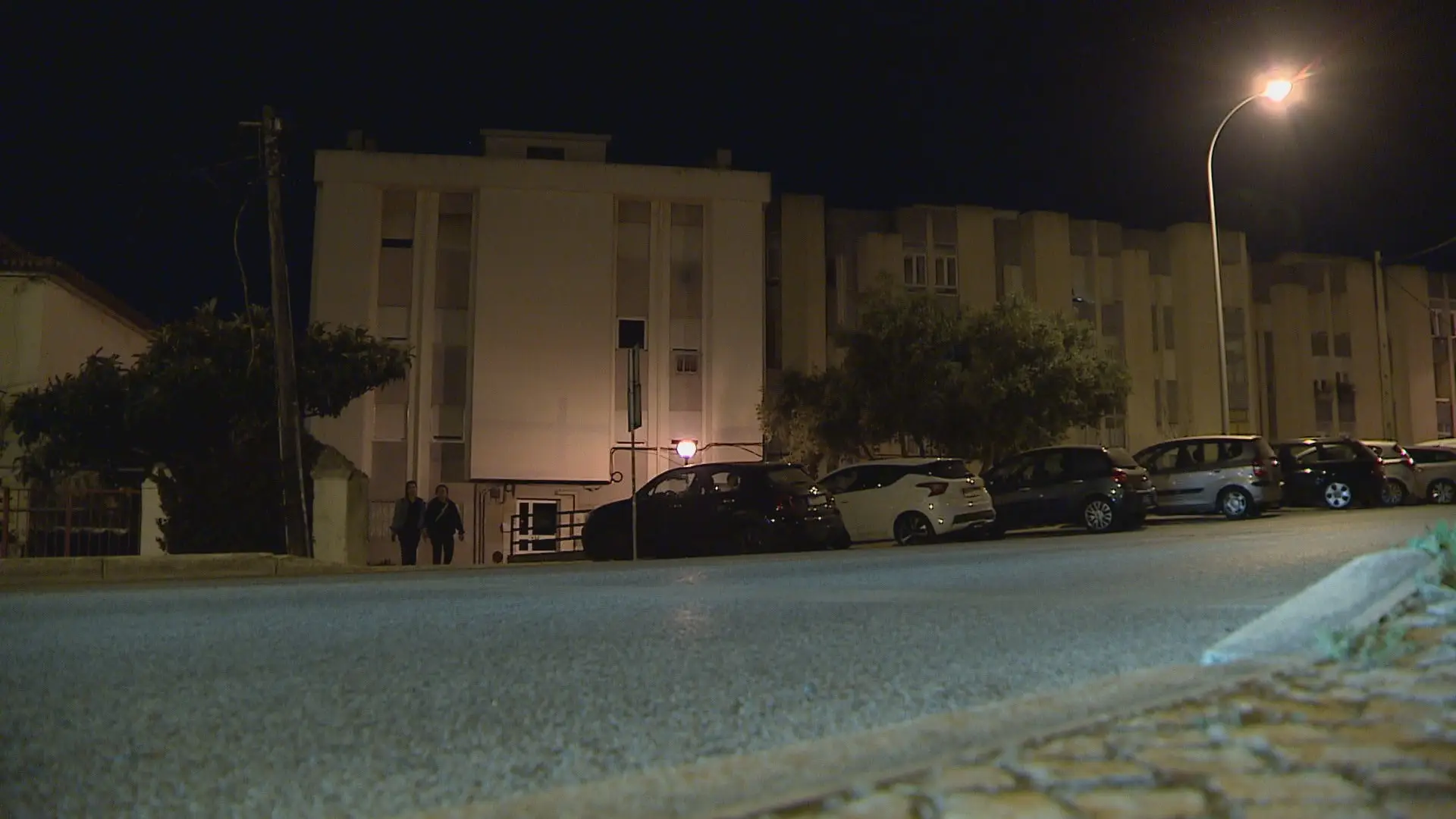 Filha conviveu com cadáver do pai por 15 anos em apartamento