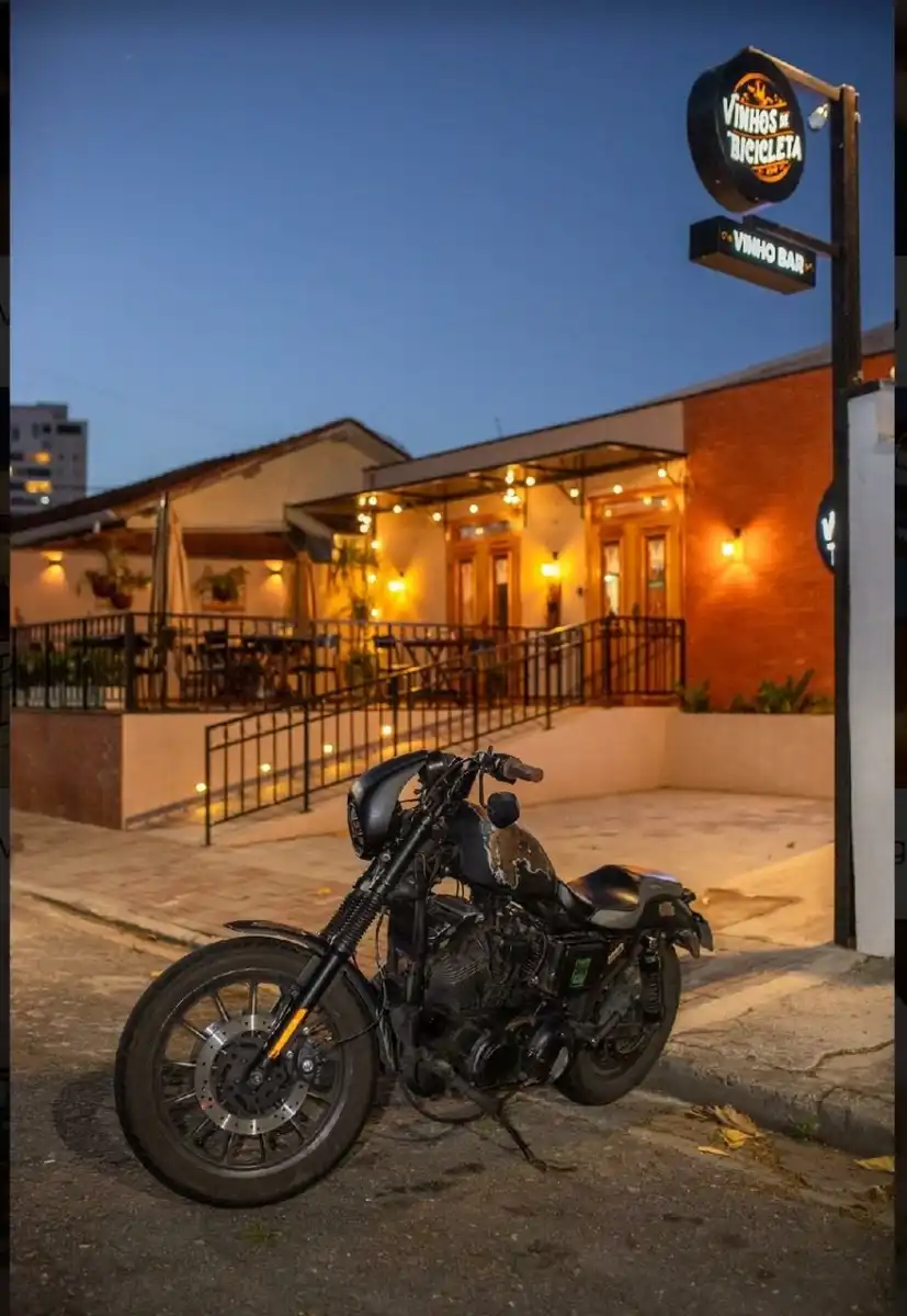 Vinhos de Bicicleta inaugura novo Vinho Bar
