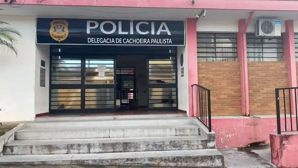 Criança de quatro anos morre afogada durante aniversário em Cachoeira Paulista