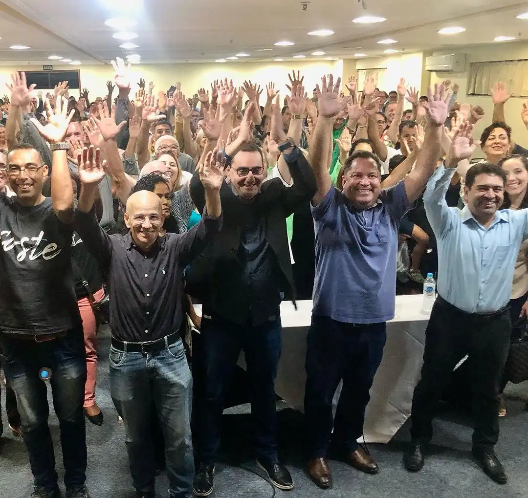 Robertinho da Padaria se filia ao PRD e nega querer ser vice de Anderson
