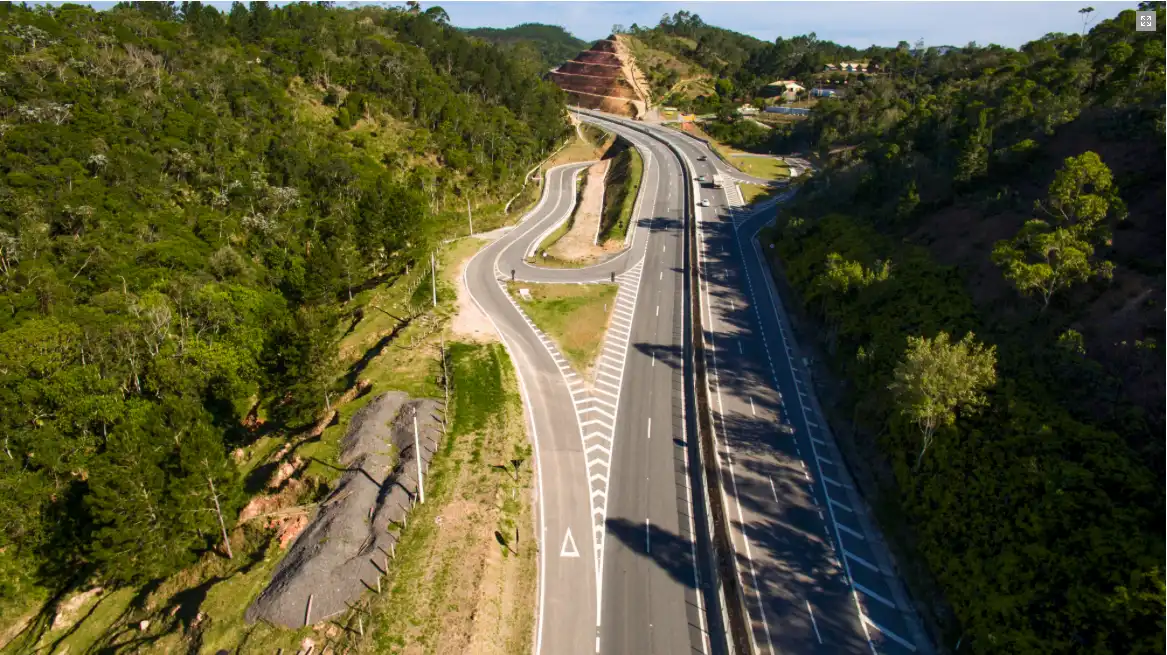 Rodovia dos Tamoios receberá 5 novas lombadas eletrônicas
