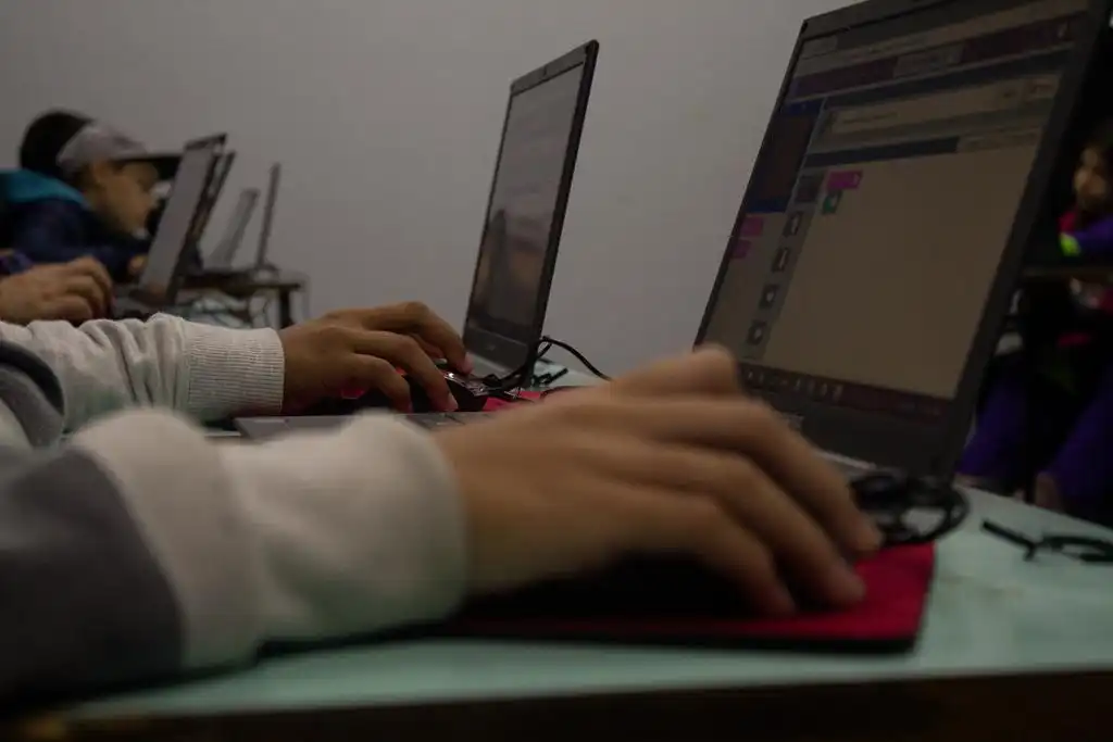 Associação de São José promove curso de gamificação gratuito para adolescentes