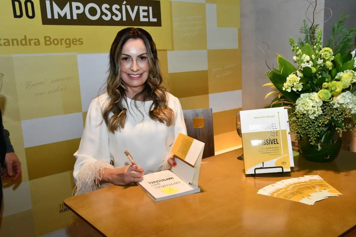 Da sobrevivência no lixão à liderança de uma rede de franquias: a história de Alexandra Borges em“Improvável não é impossível”