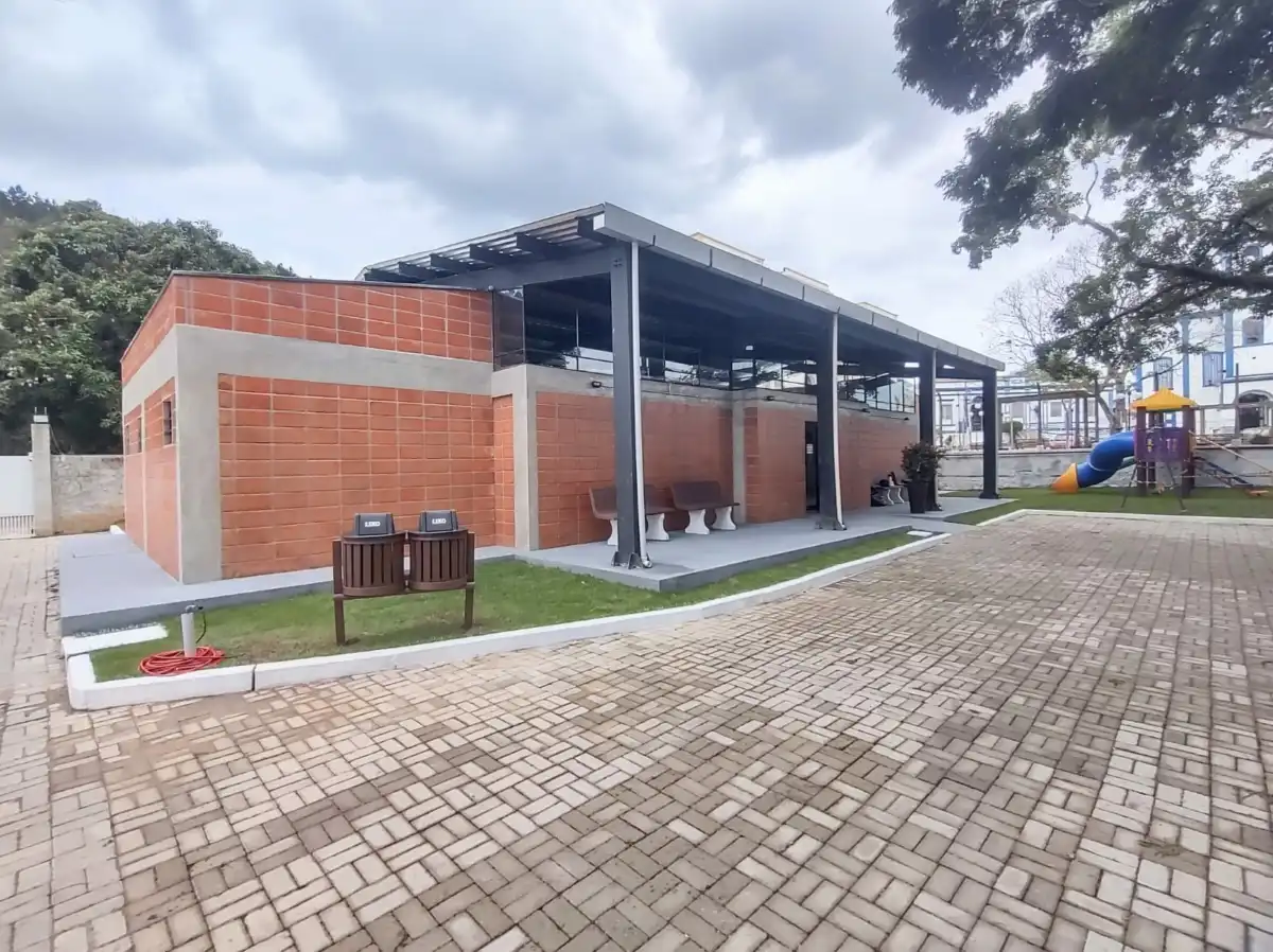 Paraibuna inaugura Casa da Juventude, um espaço para universidade, cultura e lazer