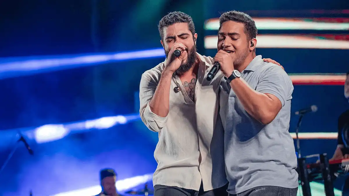 Henrique e Juliano e o Grupo Turma do Pagode agitam a região no dia 15 de dezembro