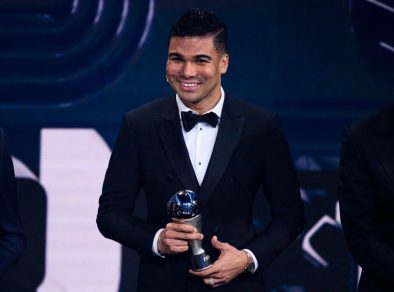 Melhor volante do mundo: joseense Casemiro entra na seleção do time ideal da FIFA pela primeira vez 