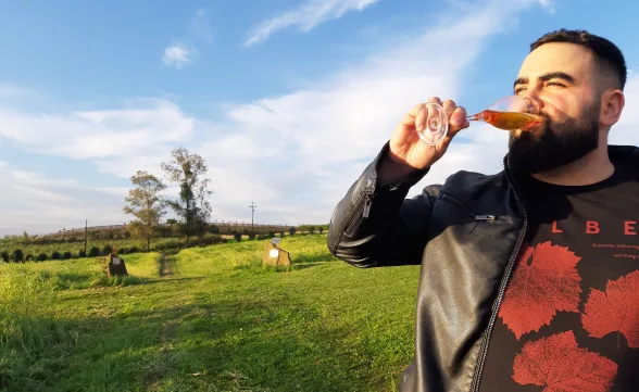 Vamos pedalar juntos pelo mundo dos vinhos?