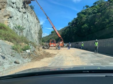 <strong></noscript>Governo estadual inicia obras no KM 52 da Rodovia dos Tamoios</strong>