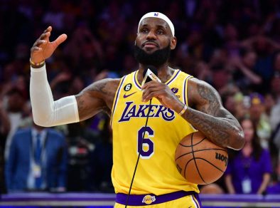 LeBron James torna-se o maior pontuador da história da NBA