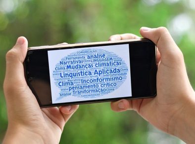 Linguística aplicada forma pensamento crítico para análise das mudanças climáticas