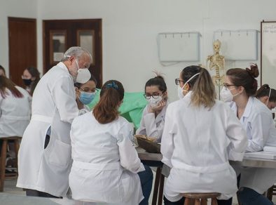 <strong></noscript>UNITAU abre inscrições para Vestibular de Inverno de Medicina nesta segunda-feira (13) </strong>