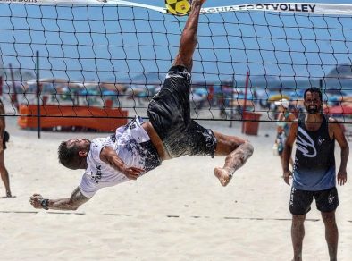 <strong></noscript>São José recebe maior campeonato de futevôlei do mundo</strong>