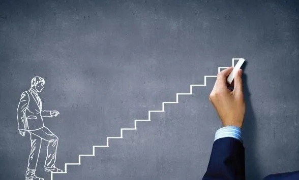 Você já imaginou subir uma escada onde o primeiro degrau é o mais alto de todos e depois eles ficam mais equilibrados?