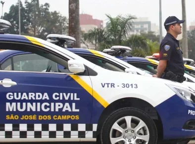 Denúncia de jornada exaustiva da GCM de São José é registrada no Ministério do Trabalho