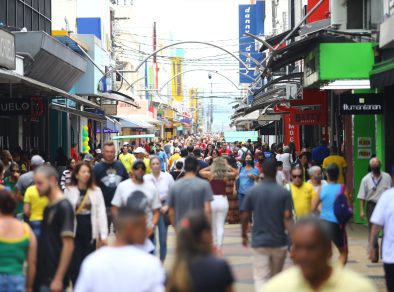 Compras de Dia das Mães devem subir 6% no Vale do Paraíba