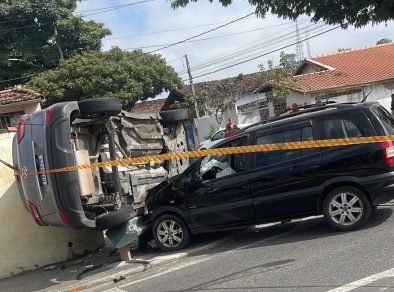 Acidente deixa 3 pessoas feridas no Bairro Santana em São José