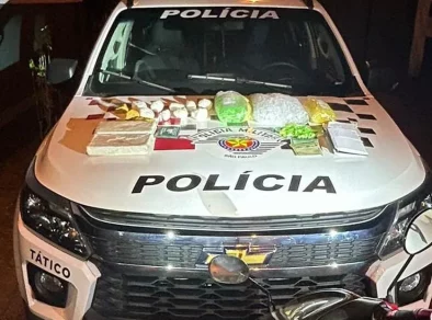 Homem é preso com mais de 6kg de cocaína após perseguição em Ubatuba