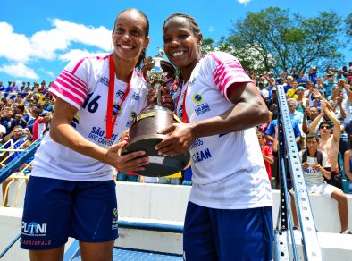 Martins Pereira recebe exposição sobre futebol feminino