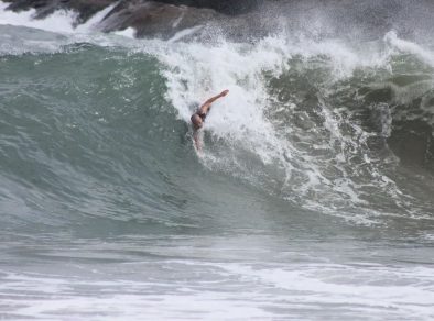 Atleta de Paraibuna participa de Brasileiro de Bodysurf e Handsurf