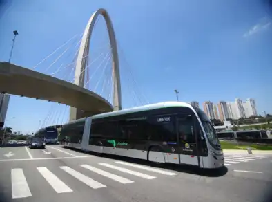 <strong></noscript>Confira o que abre e o que fecha durante o feriado de aniversário de São José</strong>