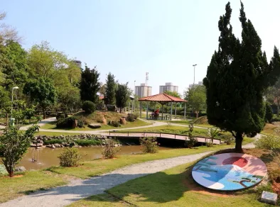 <strong></noscript>Programação de férias terá cinema ao ar livre e jazz no parque neste domingo (23)</strong>