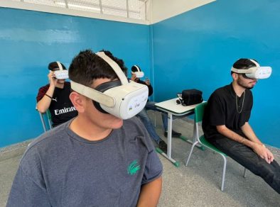 Escola estadual em Caçapava utiliza tecnologia para apresentar projeto de Claude Monet