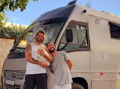 Buslife: Casal viaja de motorhome de São José até o Alasca