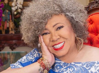 Alcione faz show em São José em comemoração aos 50 anos de carreira