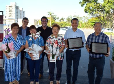 A Família Shibata é homenageada com a nomeação de duas ruas no bairro Jardim América, em SJC