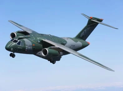 Áustria vai trocar frota de cargueiros por aviões da Embraer