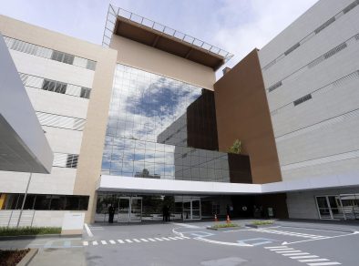 Hospital Regional de São José abre vagas para 19 cargos com salário de até R$ 6,8 mil