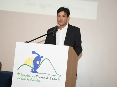 9º Simpósio de Trauma do Esporte do Vale do Paraíba no no Hotel Golden Tulip, em São José