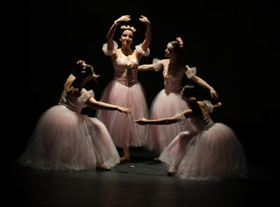 Espetáculo de final de ano da Academia Hispalis no Teatro Colinas