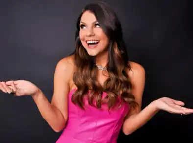 Bruna Louise vem a São José com espetáculo ‘Burnout’